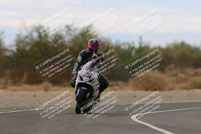 media/Sep-10-2022-SoCal Trackdays (Sat) [[a5bf35bb4a]]/Turn 2 (1pm)/